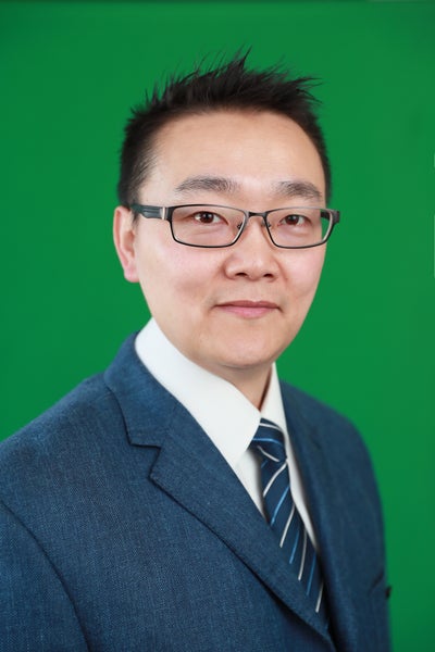 Don Liu, Associate