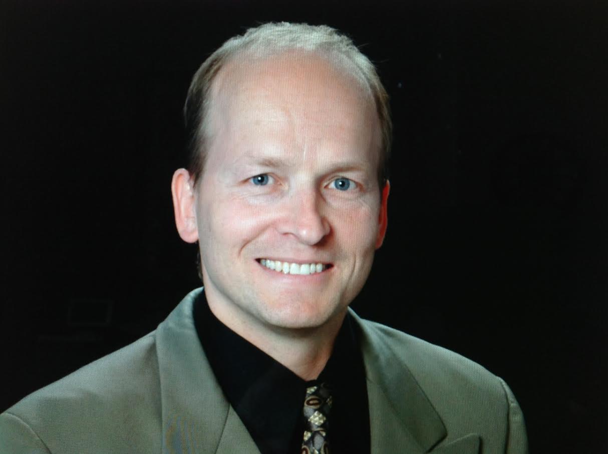 Photo of Ron Kulay